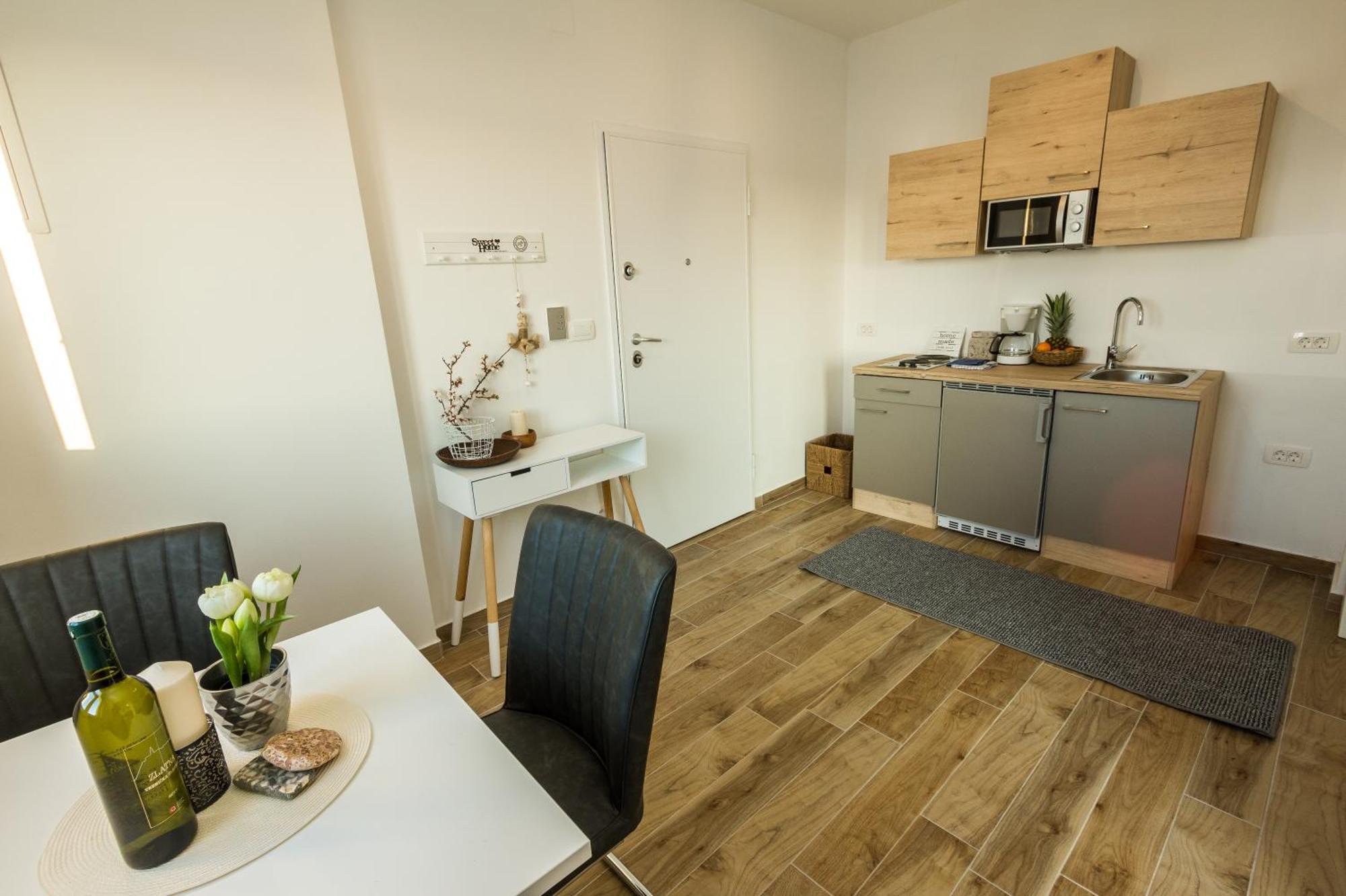 2Bfree Apartments 西尼卡 外观 照片