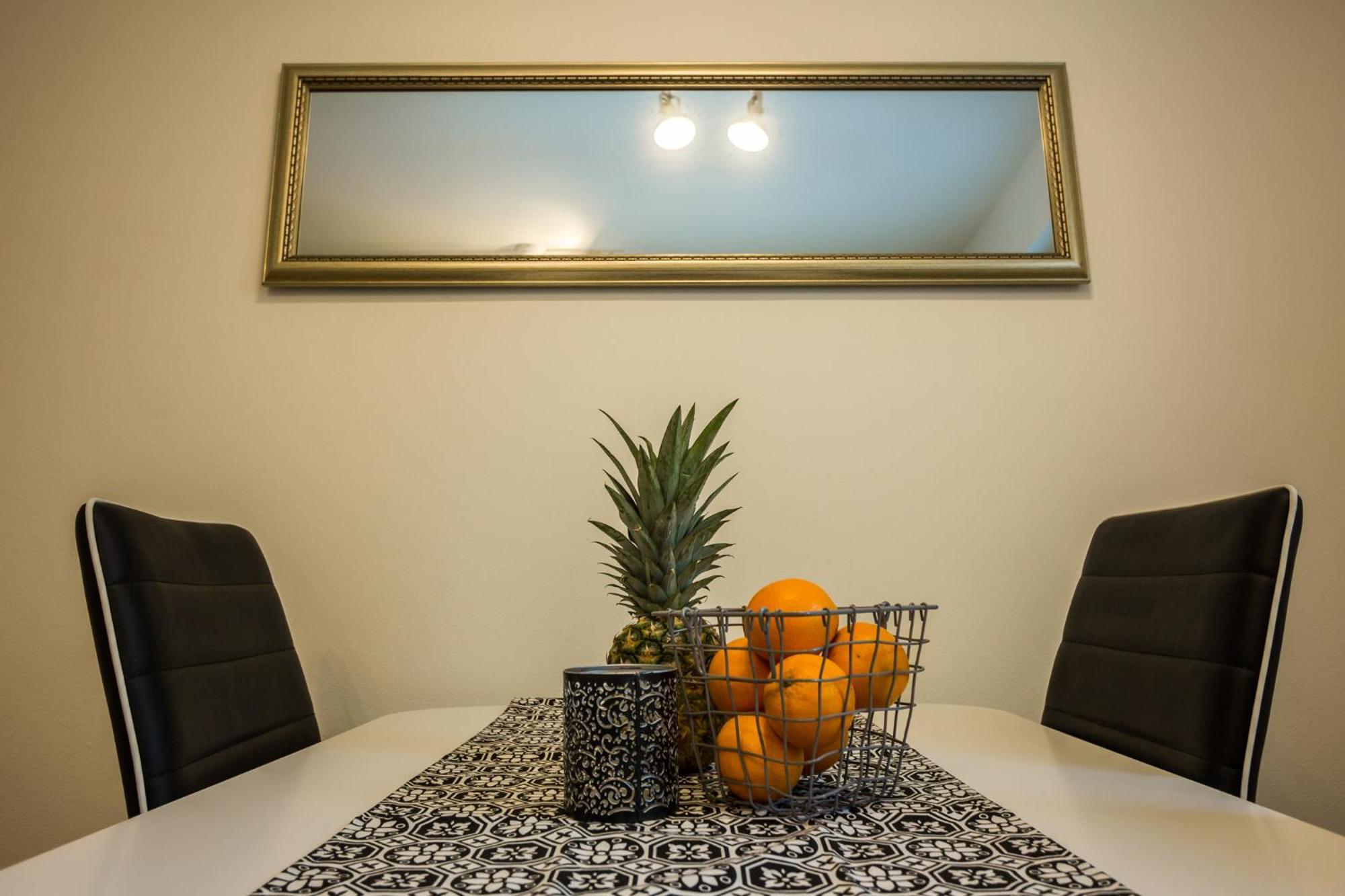 2Bfree Apartments 西尼卡 外观 照片